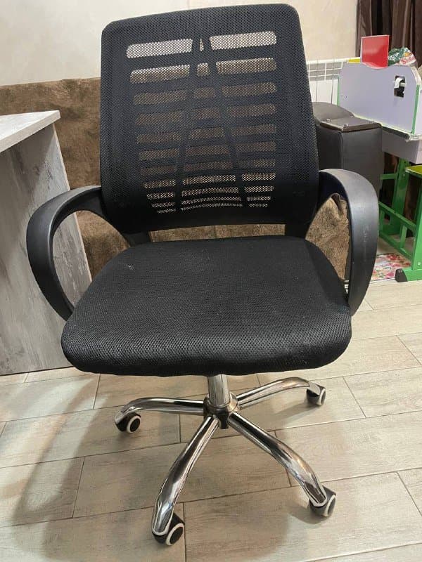 Компьютерный стул кресло