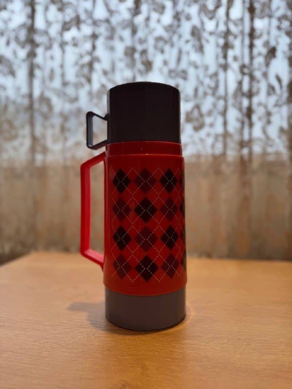 ΡΠ΅ΡΠΌΠΎΡ ΡΠΎ ΡΡΠ΅ΠΊΠ»ΡΠ½Π½ΠΎΠΉ ΠΊΠΎΠ»Π±ΠΎΠΉ