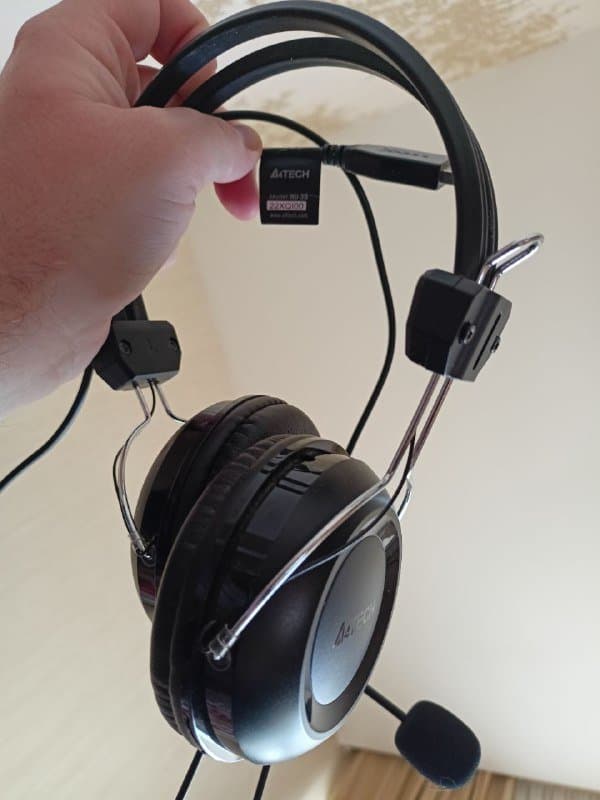 ΠΠ°ΡΡΠ½ΠΈΠΊΠΈ A4 tech HU-35 ΠΏΡΠΎΠ²ΠΎΠ΄Π½ΡΠ΅ Ρ ΠΌΠΈΠΊΡΠΎΡΠΎΠ½ΠΎΠΌ USB