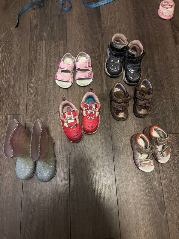 ΠΠ΅ΡΡΠΊΠΈΠ΅ ΡΠ°ΠΏΠΎΠ³ΠΈ ΡΠ΅Π·ΠΈΠ½ΠΎΠ²ΡΠ΅, Π·ΠΈΠΌΠ½ΠΈΠ΅, Π±ΠΎΡΠΈΠ½ΠΊΠΈ, ΡΠ°Π½Π΄Π°Π»ΠΈΠΈ, ΠΊΡΠΎΡΡΠΎΠ²ΠΊΠΈ