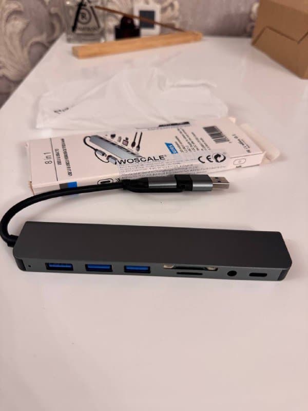 USB Hub WOSCALE 8-in-1