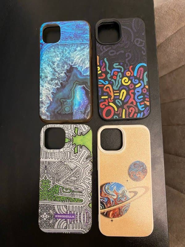 Чехлы на iPhone 15 и iPhone 11