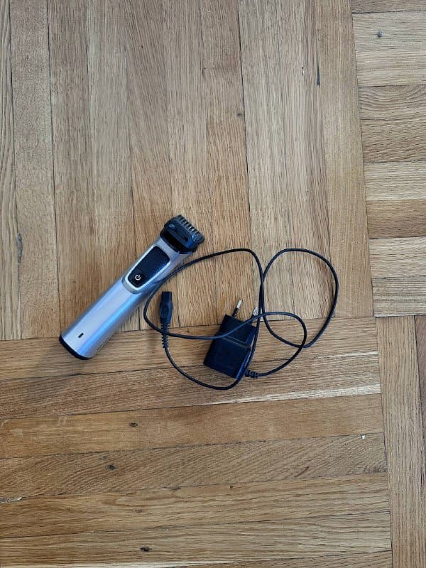 ΠΠ°ΡΠΈΠ½ΠΊΠ° Π΄Π»Ρ ΡΡΡΠΈΠΆΠΊΠΈ Philips