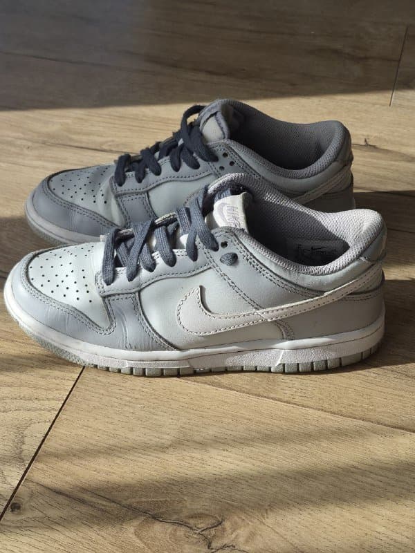 ΠΡΠΎΡΡΠΎΠ²ΠΊΠΈ ΠΆΠ΅Π½ΡΠΊΠΈΠ΅ Nike 36 ΡΠ°Π·ΠΌΠ΅Ρ