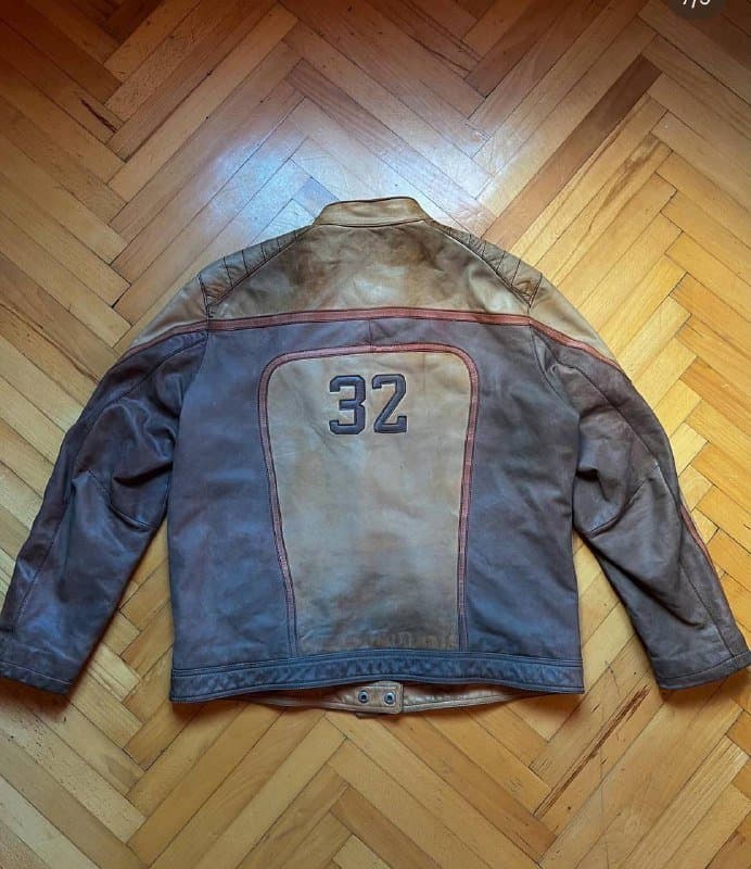 ΠΡΠΆΡΠΊΠ°Ρ ΠΊΠΎΠΆΠ°Π½Π°Ρ ΠΊΡΡΡΠΊΠ°