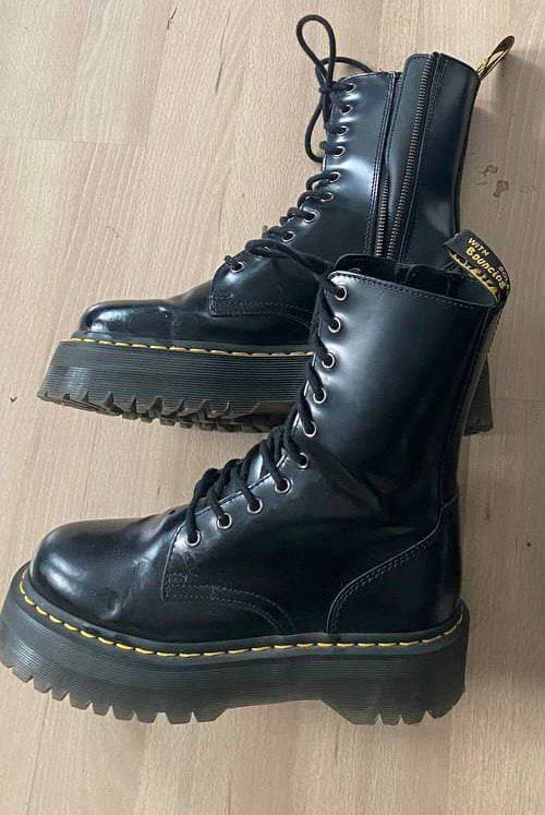 ΠΠΎΡΠΈΠ½ΠΊΠΈ Dr. Martens ΠΎΡΠΈΠ³ΠΈΠ½Π°Π» 39 ΡΠ°Π·ΠΌΠ΅Ρ