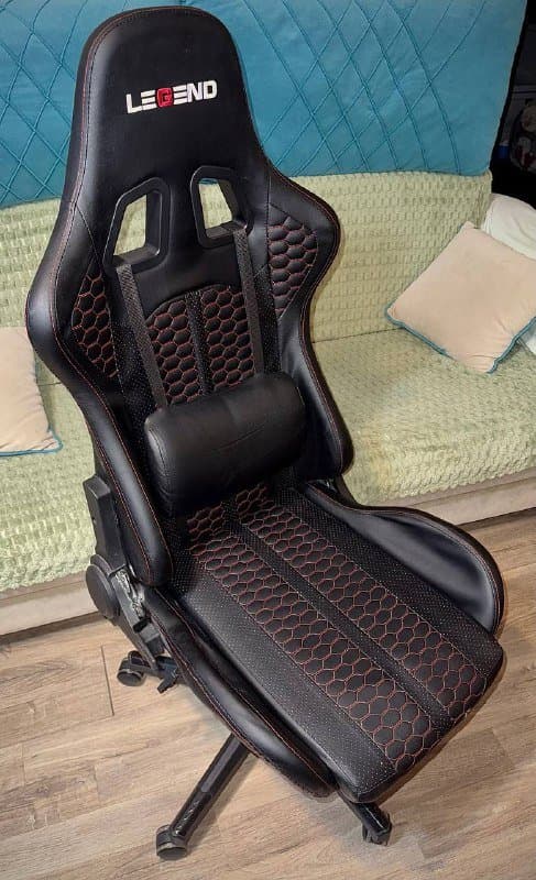 ΠΠ³ΡΠΎΠ²ΠΎΠ΅ ΠΊΠΎΠΌΠΏΡΡΡΠ΅ΡΠ½ΠΎΠ΅ ΠΊΡΠ΅ΡΠ»ΠΎ Legend Ρ ΡΡΠ΅ΠΌΠ½ΡΠΌΠΈ ΠΏΠΎΠ΄Π»ΠΎΠΊΠΎΡΠ½ΠΈΠΊΠ°ΠΌΠΈ